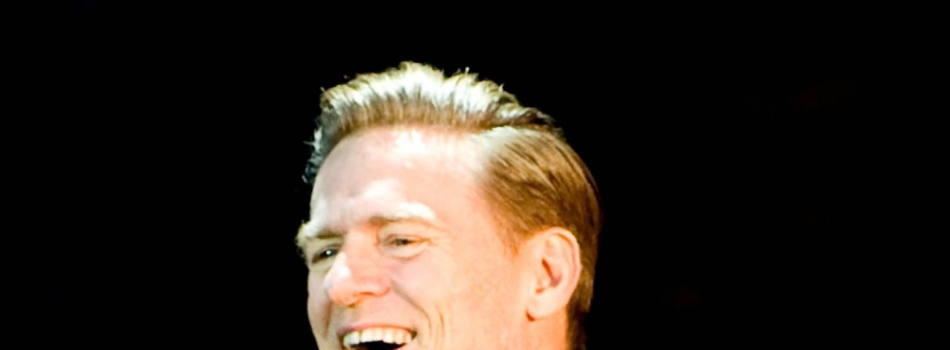 Bryan Adams Laval